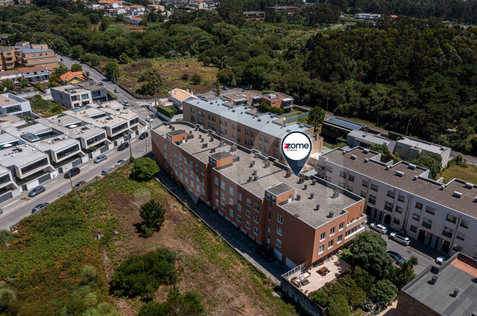 Apartamento T2 para Venda em Madalena, Vila Nova de Gaia, Porto - Fachada (Imagem 2)