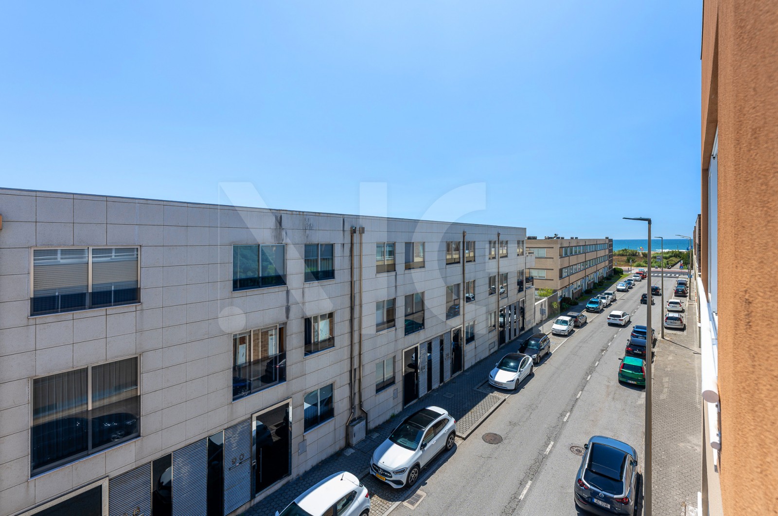 Apartamento T2 para Venda em Madalena, Vila Nova de Gaia, Porto - Vistas (Imagem 2)