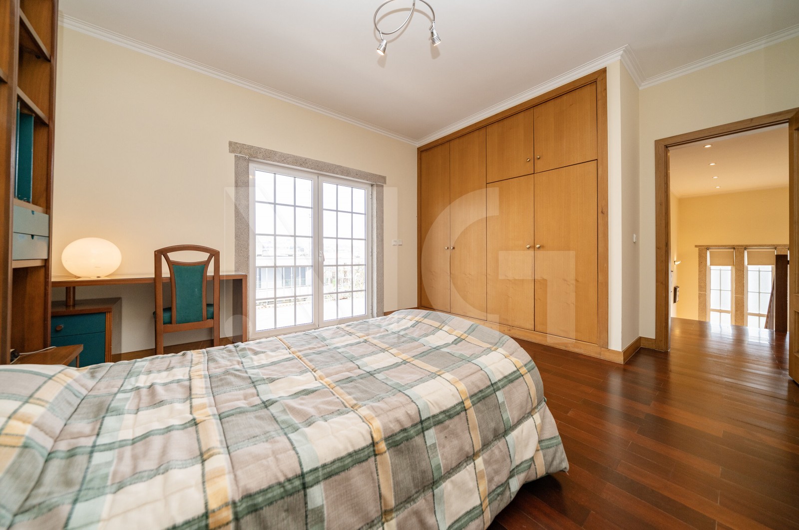 Moradia T5 para Venda em Merelim (São Pedro) e Frossos, Braga, Braga - Quarto (Imagem 3)