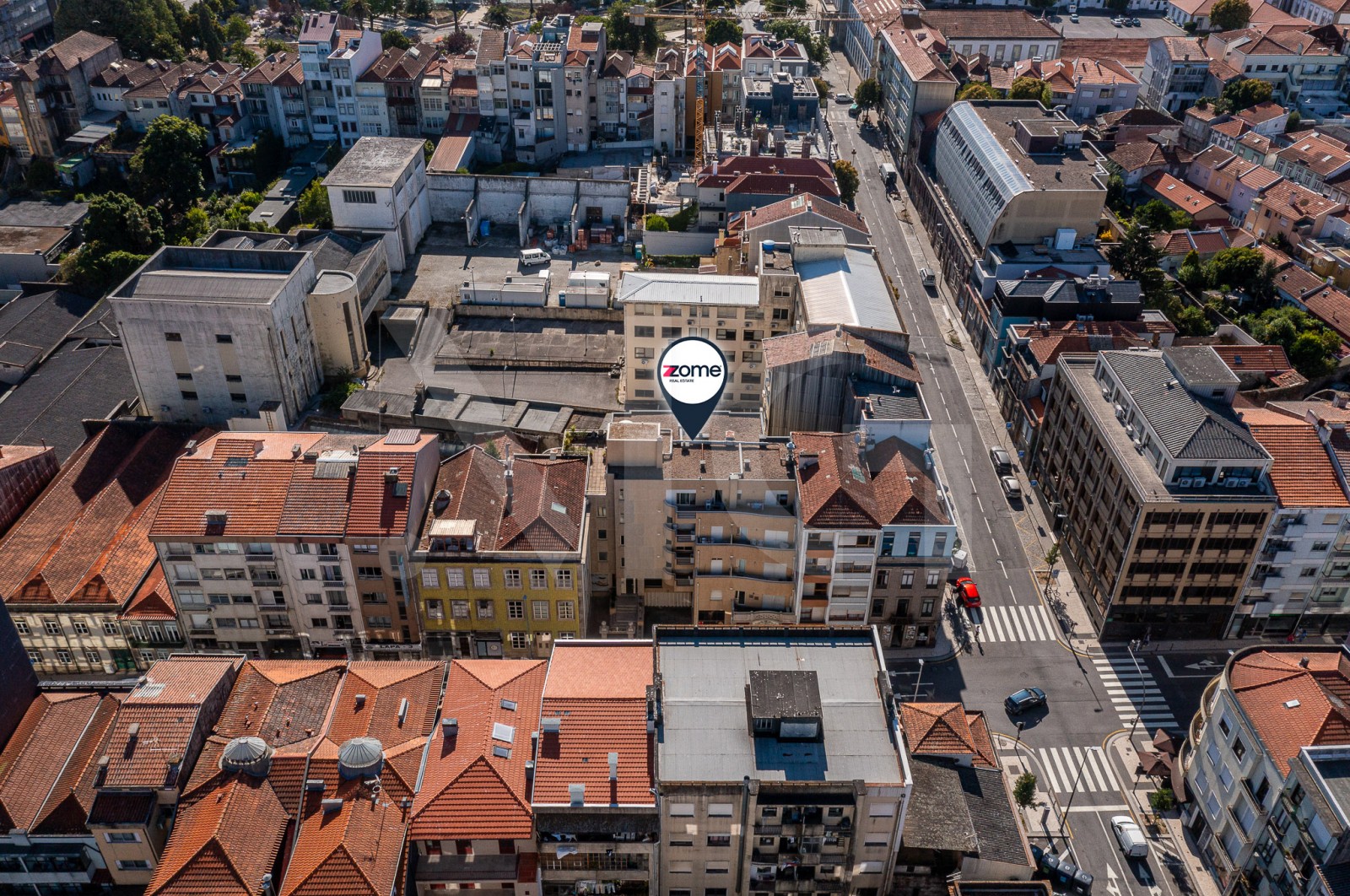 Apartment T2 for For sale in Cedofeita, Santo Ildefonso, Sé, Miragaia, São Nicolau e Vitória, Porto, Porto - Área envolvente (Imagem 3)