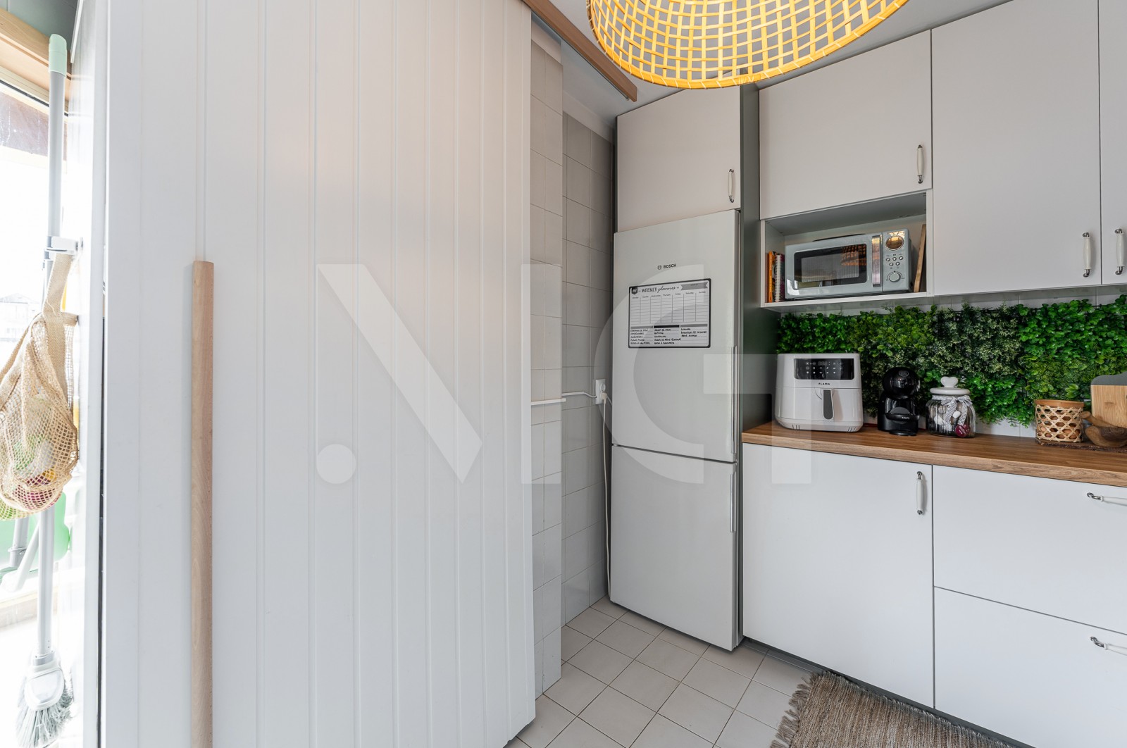 Apartment T2 for For sale in Cedofeita, Santo Ildefonso, Sé, Miragaia, São Nicolau e Vitória, Porto, Porto - Cozinha (Imagem 5)