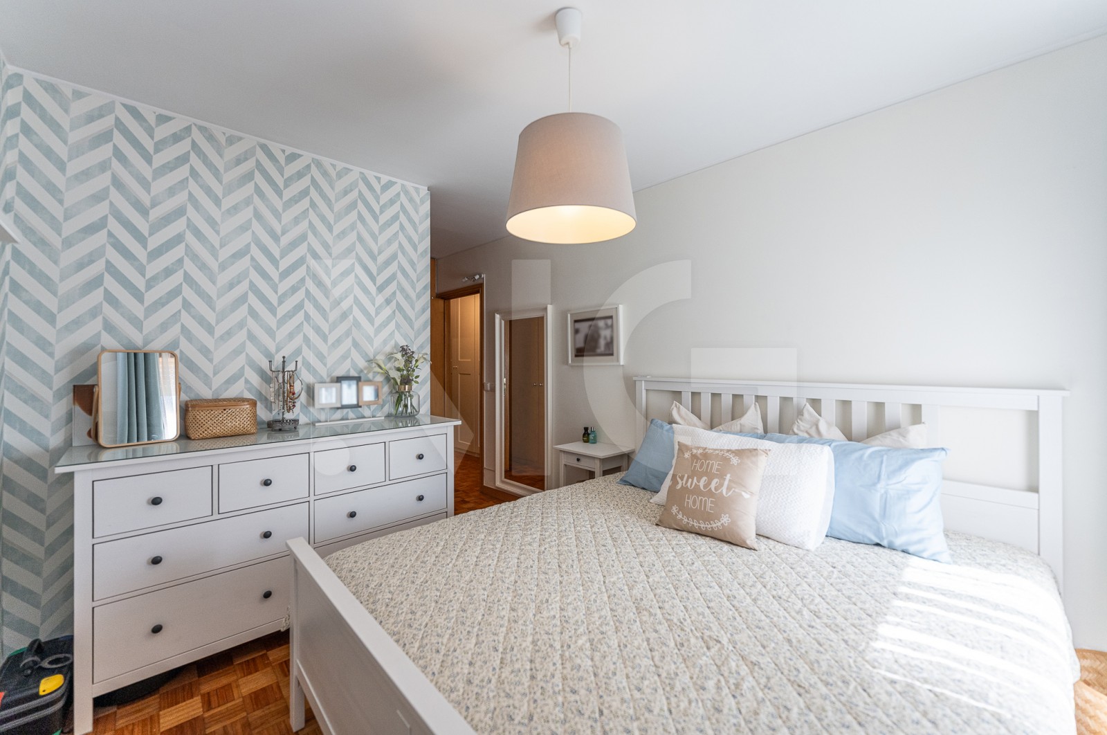 Apartment T2 for For sale in Cedofeita, Santo Ildefonso, Sé, Miragaia, São Nicolau e Vitória, Porto, Porto - Quarto (Imagem 6)