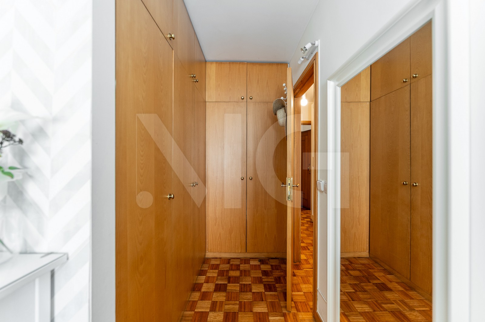 Apartment T2 for For sale in Cedofeita, Santo Ildefonso, Sé, Miragaia, São Nicolau e Vitória, Porto, Porto - Quarto (Imagem 4)