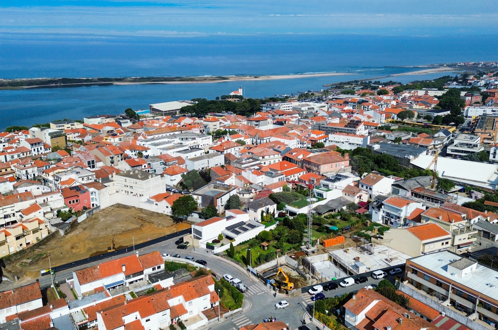 Apartment T2 for For sale in Esposende, Marinhas e Gandra, Esposende, Braga - Área envolvente (Imagem 4)