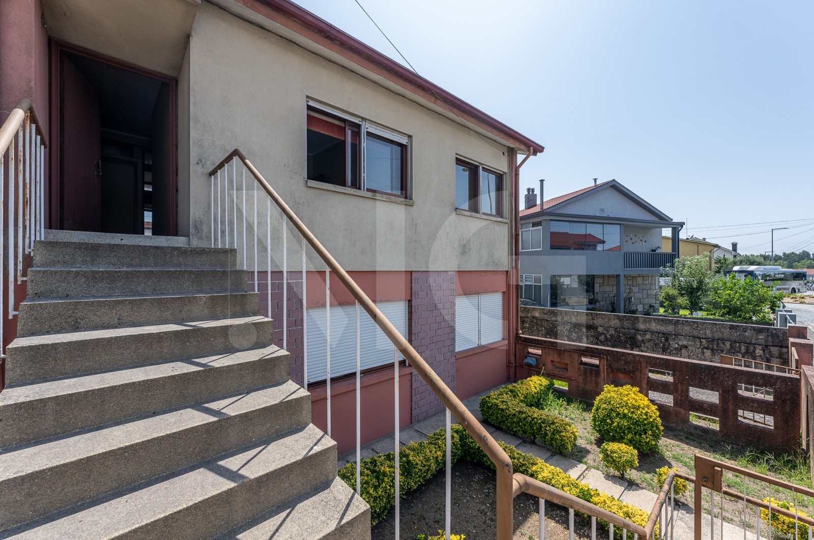 House T6 for For sale in Pedrouços, Maia, Porto - Fachada (Imagem 4)