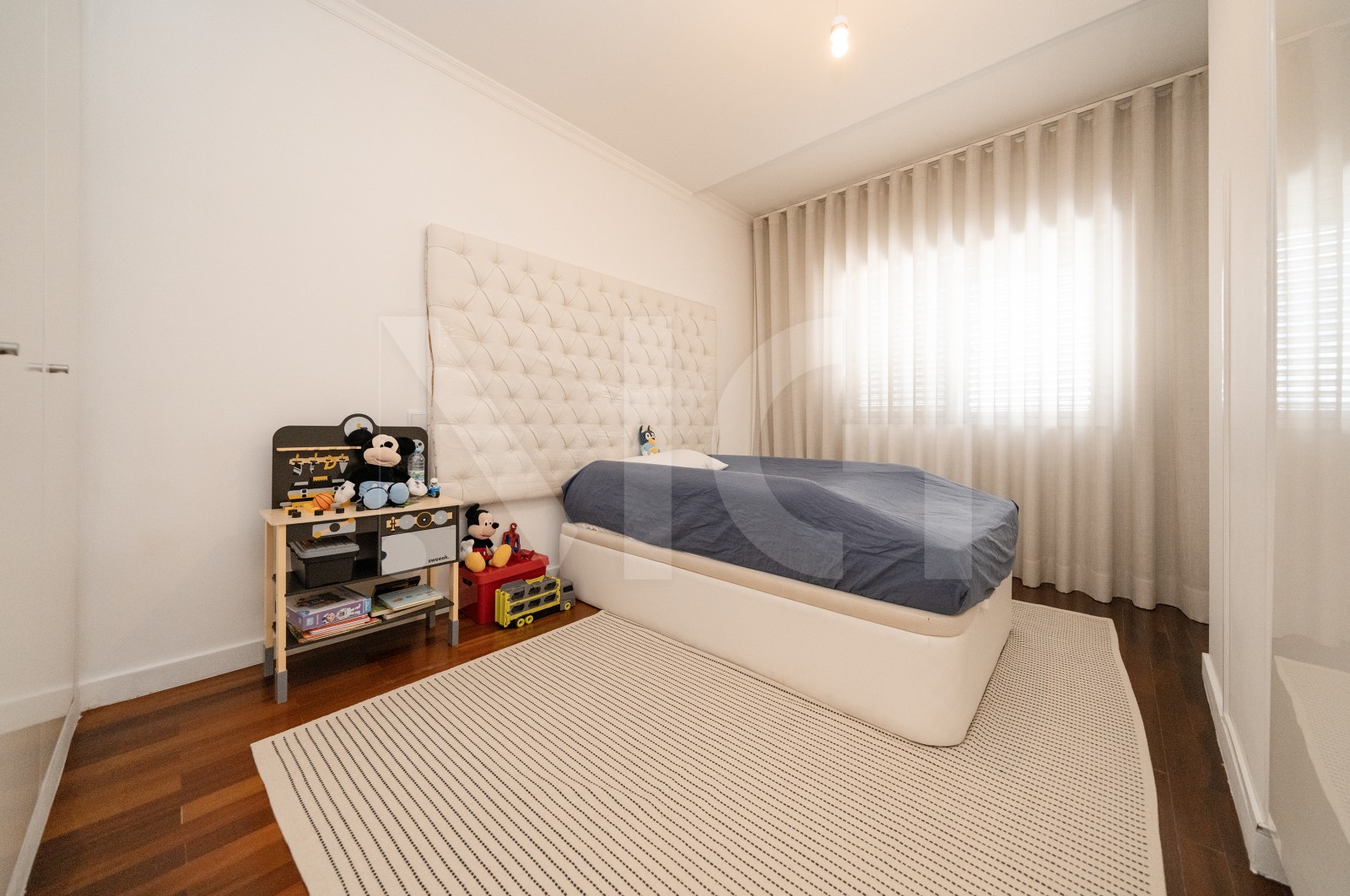 Apartment T2 for For sale in Ferreiros e Gondizalves, Braga, Braga - Quarto (Imagem 1)