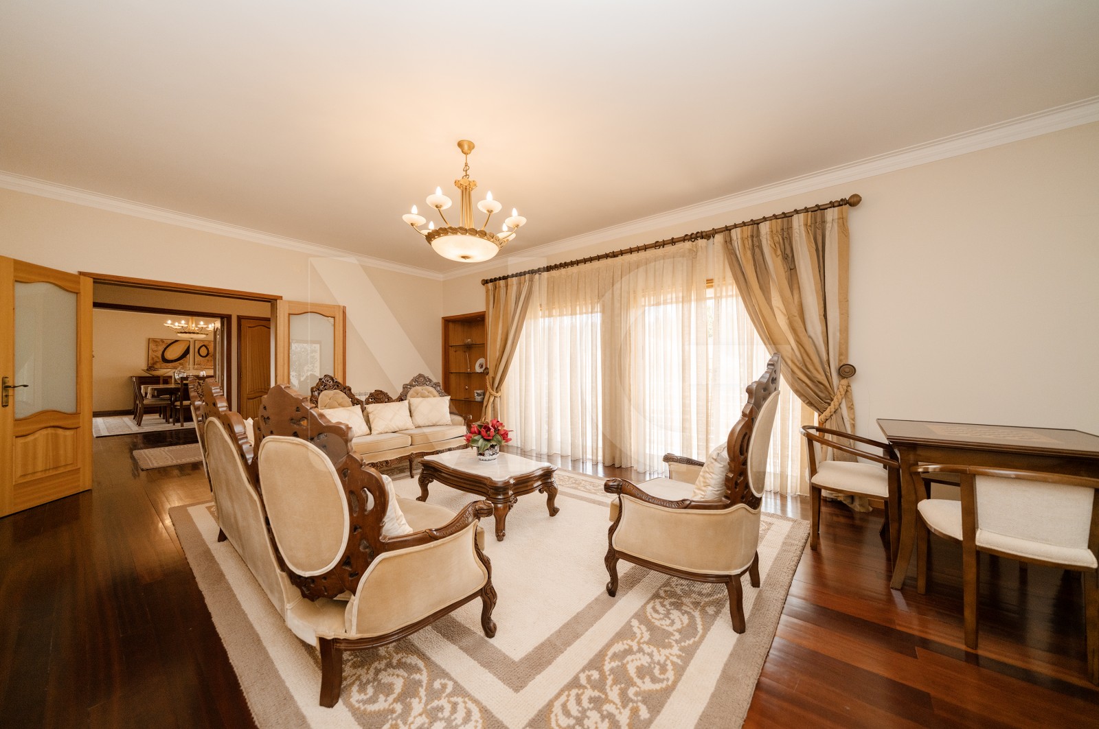 House T5 for For sale in Este (São Pedro e São Mamede), Braga, Braga - Sala (Imagem 5)