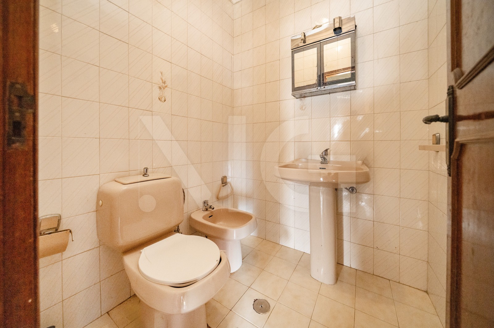 House T3 for For sale in Cabreiros e Passos (São Julião), Braga, Braga - Casa de banho (Imagem 1)