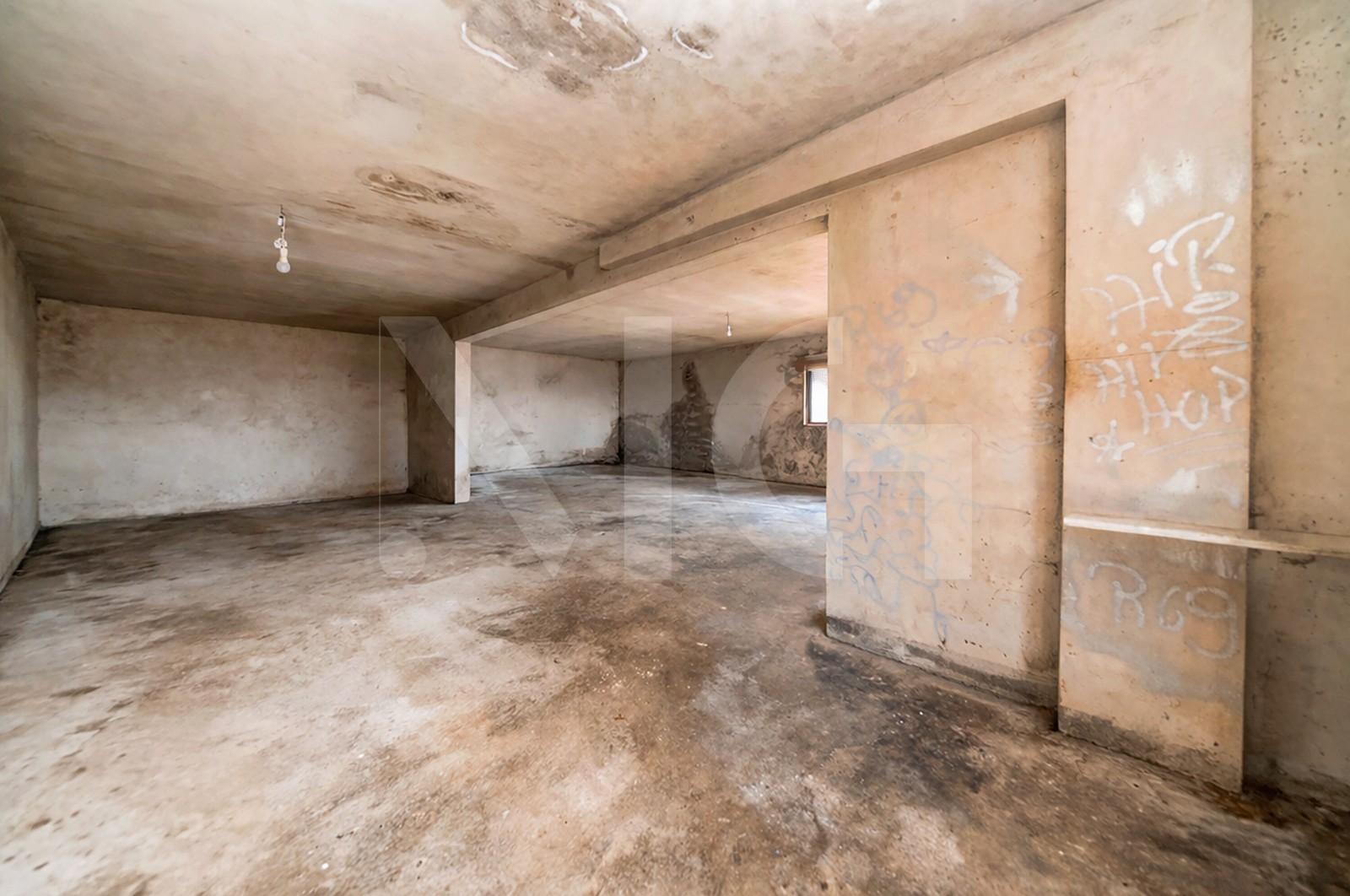 House T3 for For sale in Cabreiros e Passos (São Julião), Braga, Braga - Cave (Imagem 4)