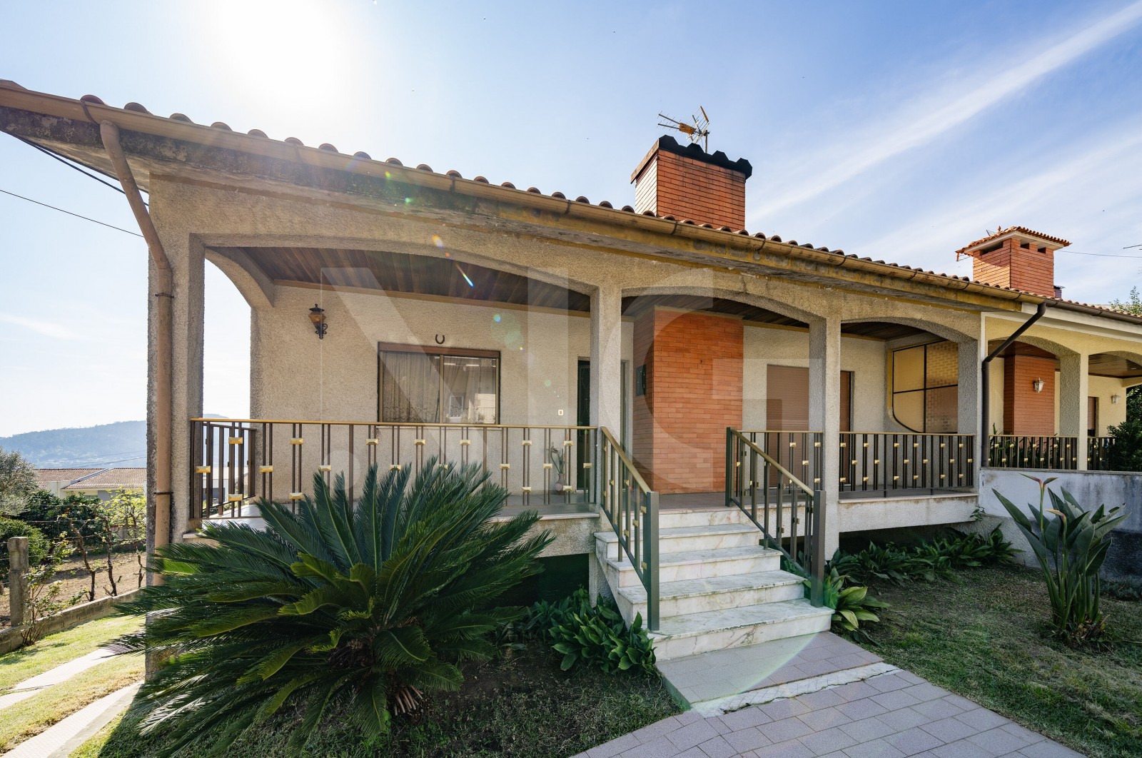 House T3 for For sale in Cabreiros e Passos (São Julião), Braga, Braga - Fachada (Imagem 3)