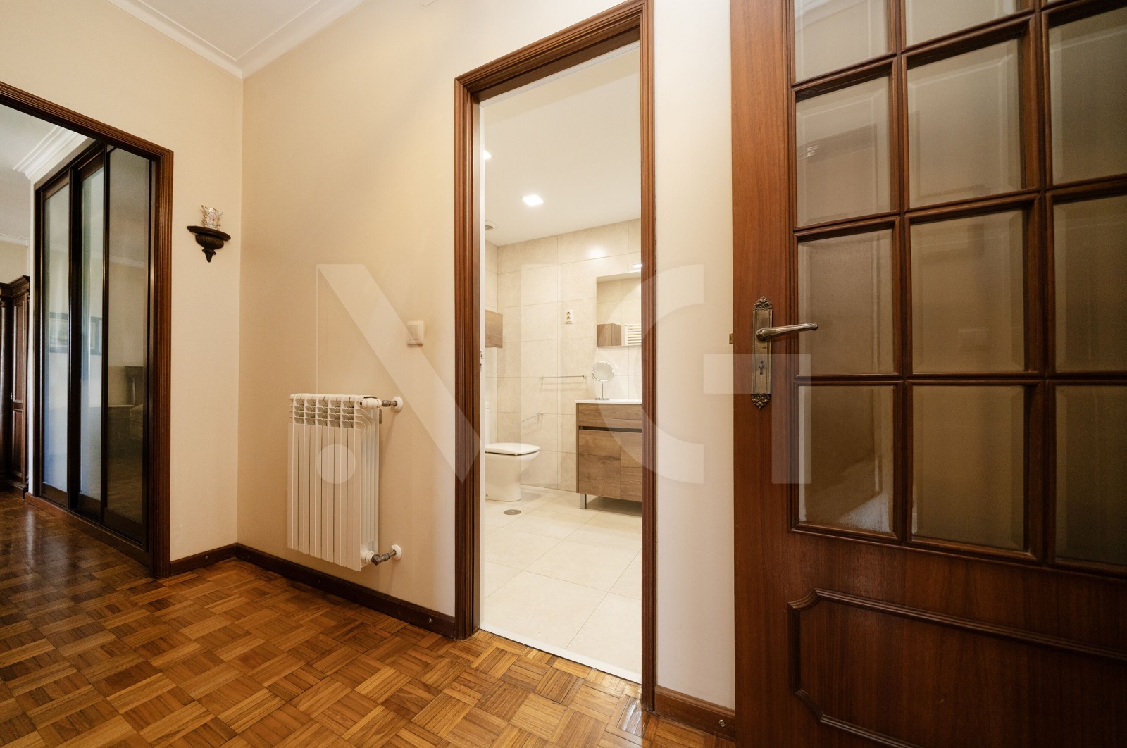 Apartamento T3 para Venda em Braga (São Vicente), Braga, Braga - Corredor (Imagem 3)