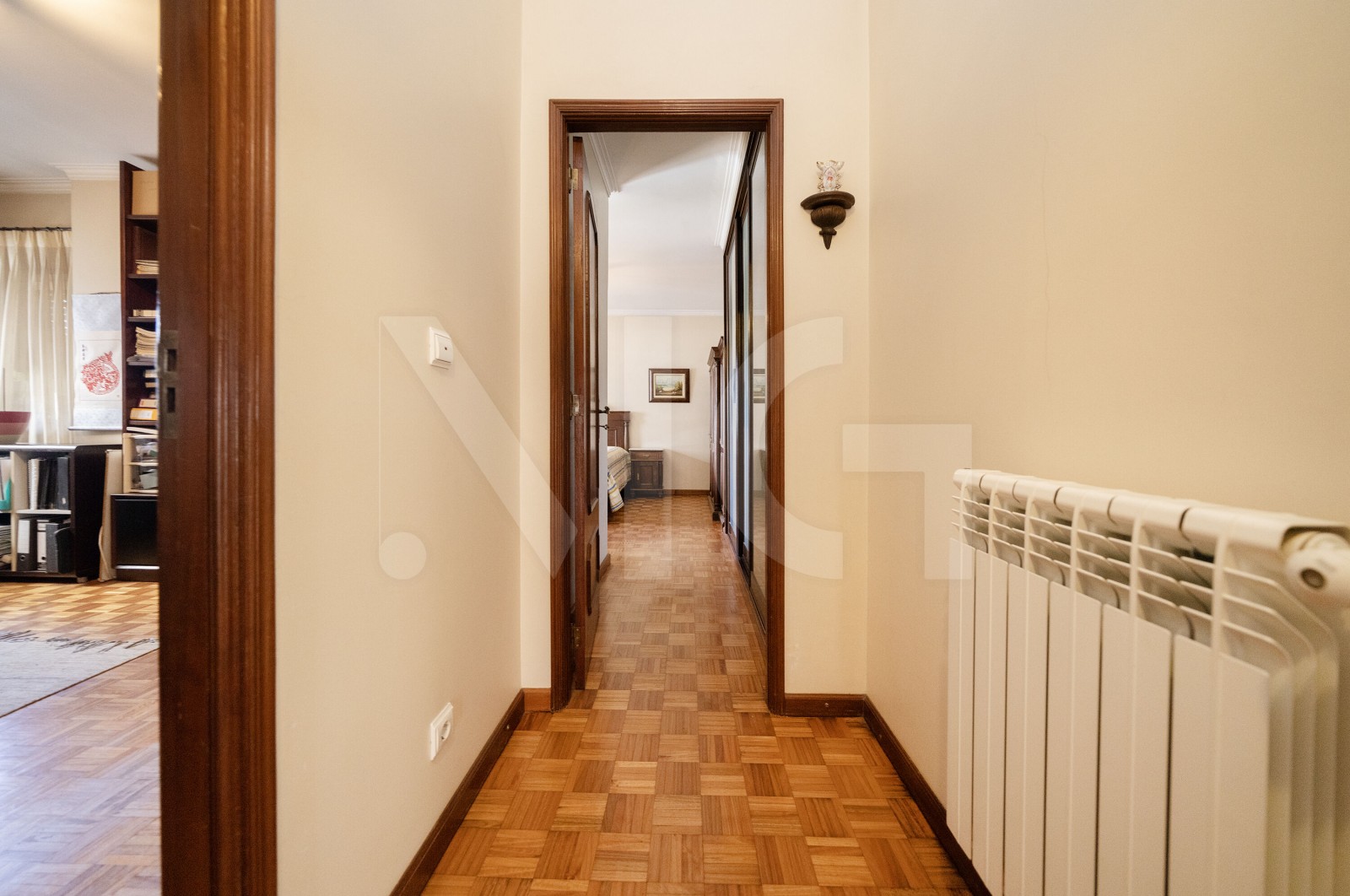 Apartamento T3 para Venda em Braga (São Vicente), Braga, Braga - Corredor (Imagem 5)