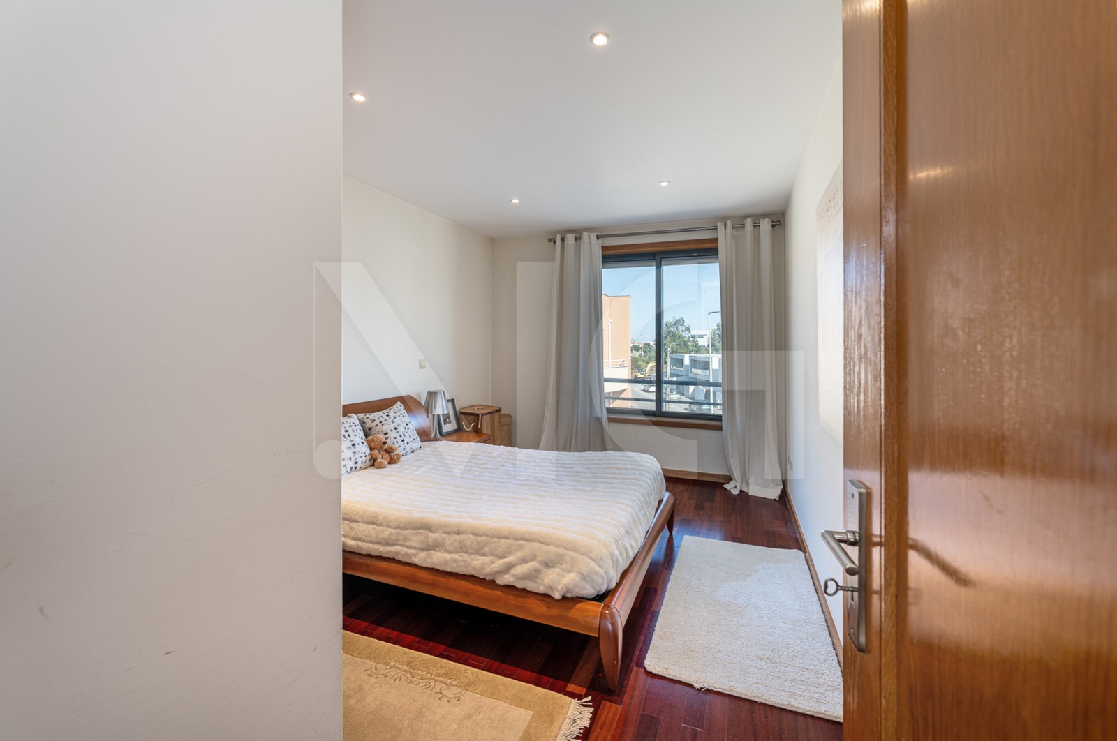 Apartment T3 for For sale in Madalena, Vila Nova de Gaia, Porto - Quarto (Imagem 1)