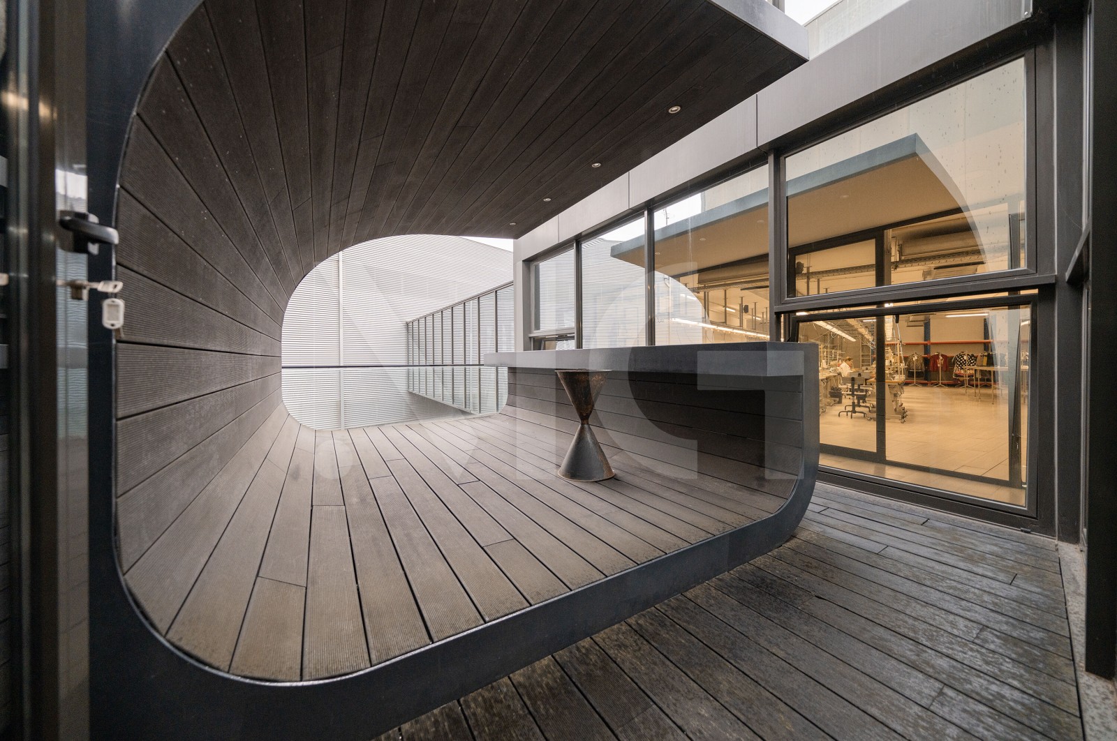 Pavilhão para Venda em Barcelos, Vila Boa e Vila Frescainha (São Martinho e São Pedro), Barcelos, Braga - Varanda (Imagem 1)