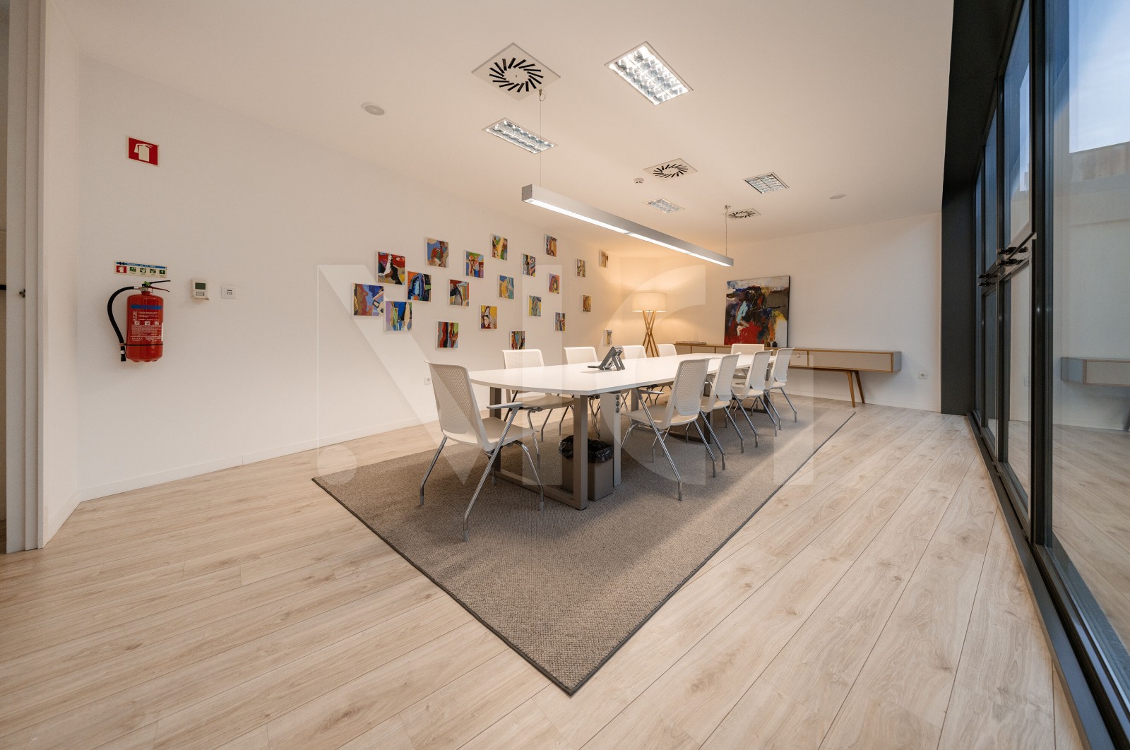 Pavilhão para Venda em Barcelos, Vila Boa e Vila Frescainha (São Martinho e São Pedro), Barcelos, Braga - Sala (Imagem 5)