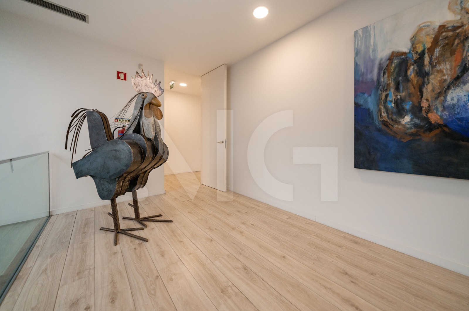 Pavilhão para Venda em Barcelos, Vila Boa e Vila Frescainha (São Martinho e São Pedro), Barcelos, Braga - Corredor (Imagem 2)