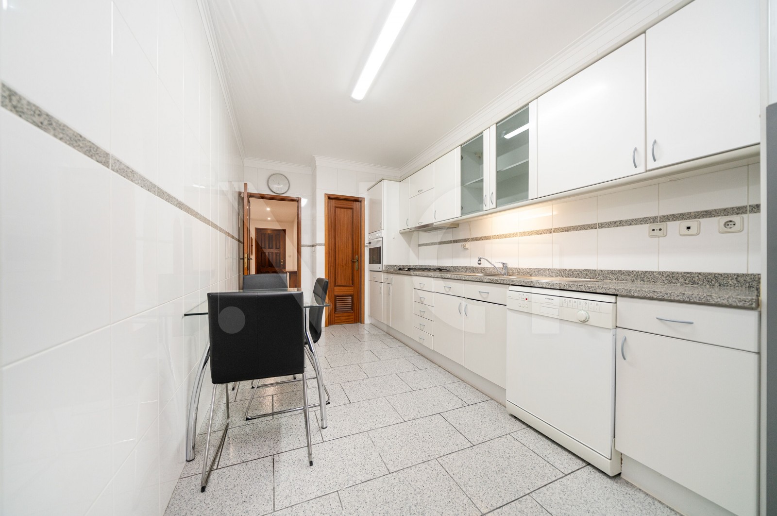 Apartamento T3 para Venda em Braga (São Vicente), Braga, Braga - Cozinha (Imagem 3)