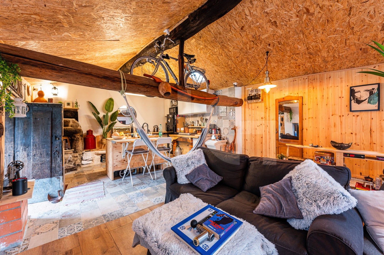 House T1 for For sale in Aboim, Felgueiras, Gontim e Pedraído, Fafe, Braga - Sala (Imagem 2)