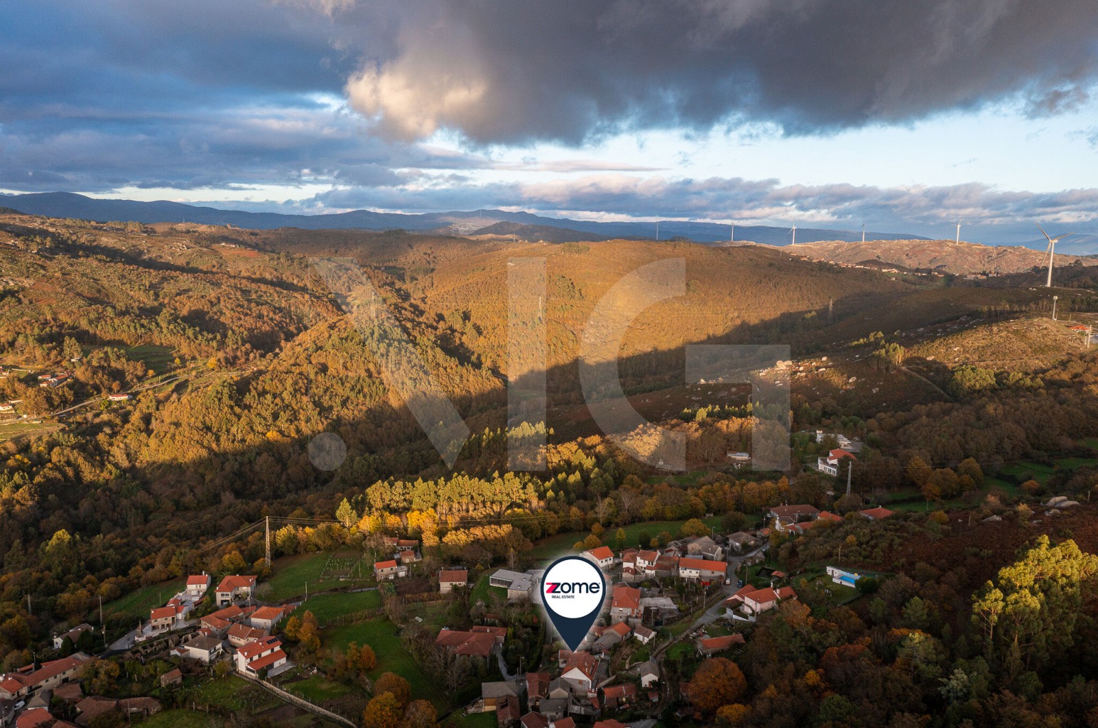 House T1 for For sale in Aboim, Felgueiras, Gontim e Pedraído, Fafe, Braga - Área envolvente (Imagem 16)