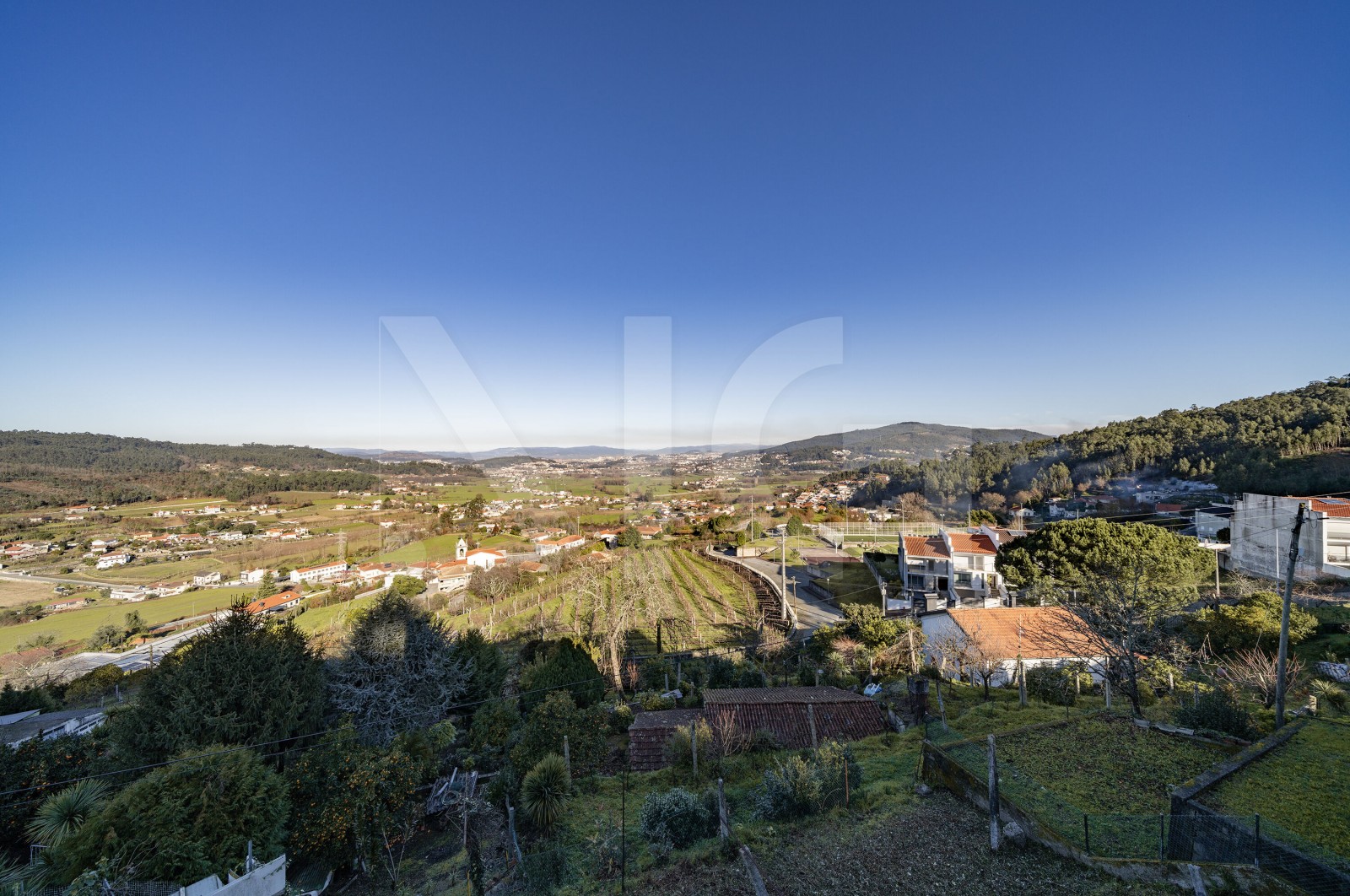 Terreno Urbano para Venda em Escudeiros e Penso (Santo Estêvão e São Vicente), Braga, Braga - Detalhes (Imagem 5)
