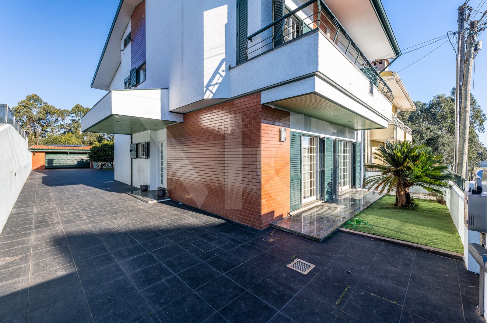 Moradia T4 para Venda em Covelas, Trofa, Porto - Fachada (Imagem 3)