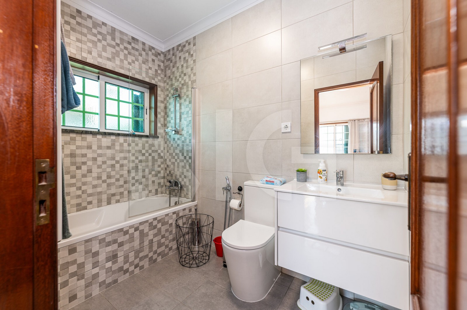 Moradia T4 para Venda em Covelas, Trofa, Porto - Casa de banho (Imagem 3)