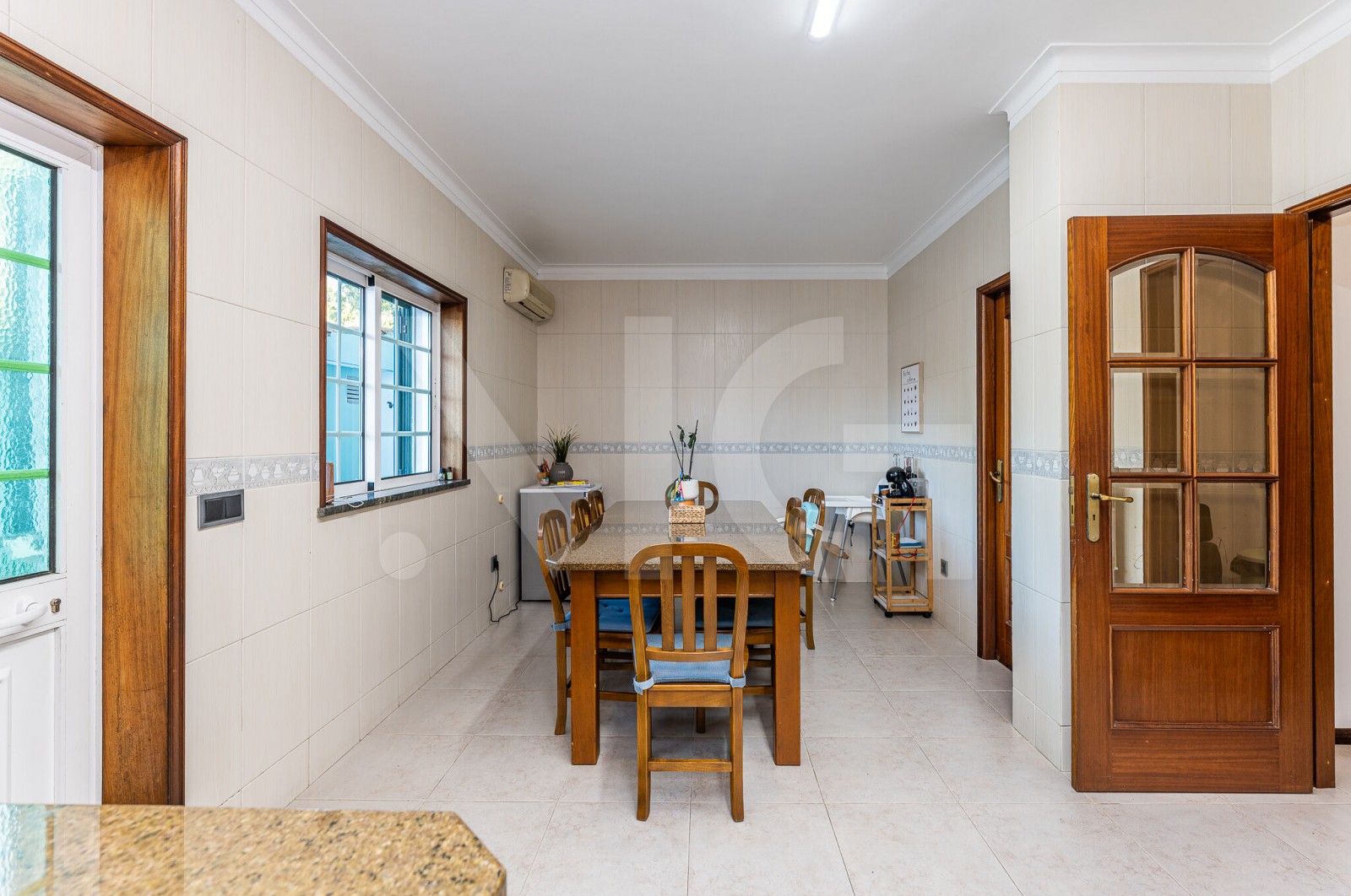 Moradia T4 para Venda em Covelas, Trofa, Porto - Cozinha (Imagem 2)