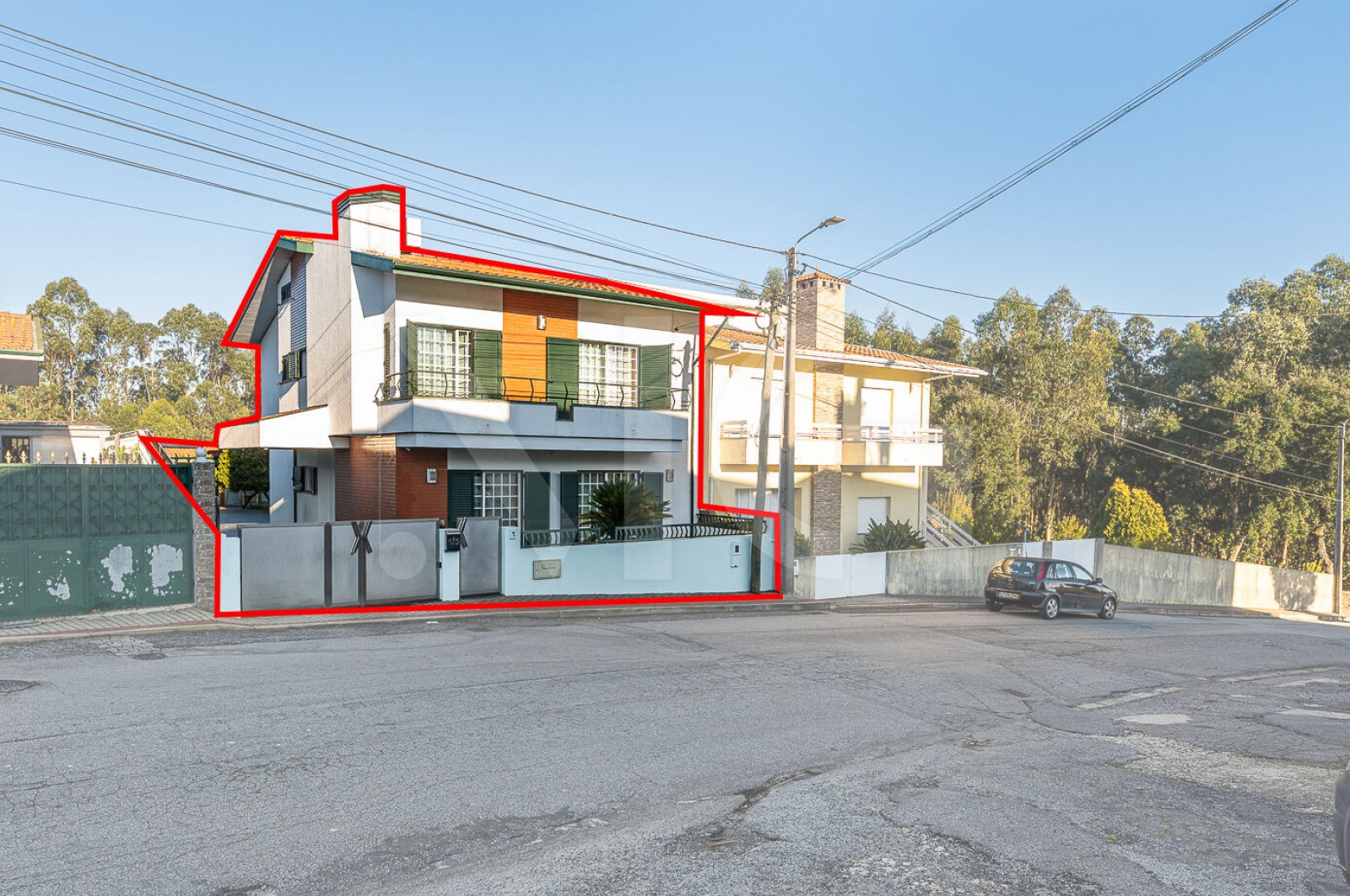 Moradia T4 para Venda em Covelas, Trofa, Porto - Fachada (Imagem 1)