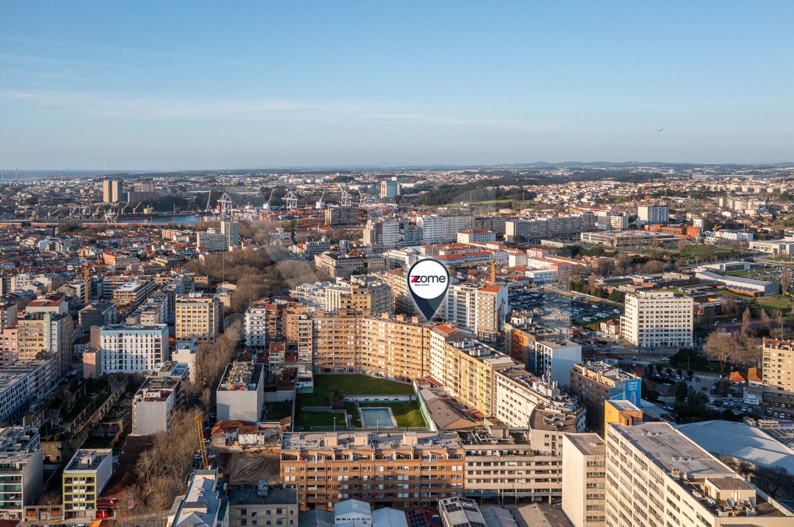 Apartment T3 for For sale in Matosinhos e Leça da Palmeira, Matosinhos, Porto - Área envolvente (Imagem 15)