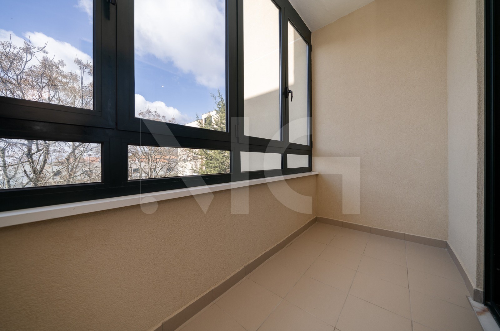 Apartment T3 for For sale in Braga (São Vítor), Braga, Braga - Varanda (Imagem 1)