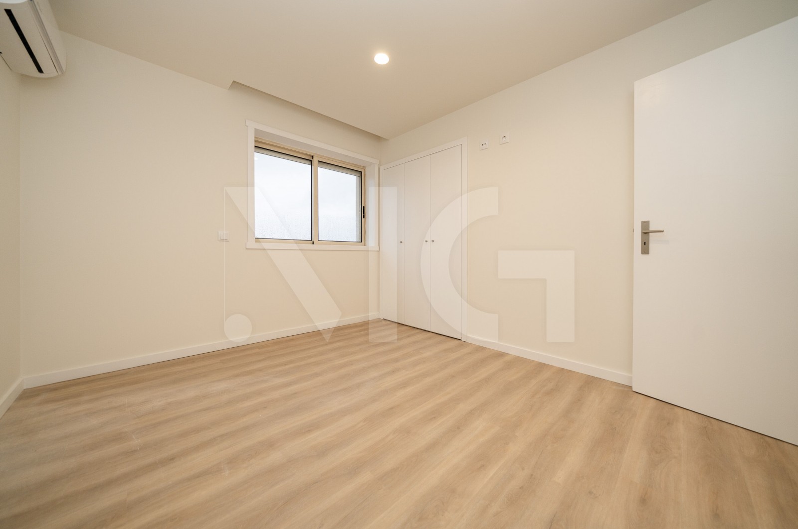 Apartamento T2 para Venda em Real, Dume e Semelhe, Braga, Braga - Quarto (Imagem 2)