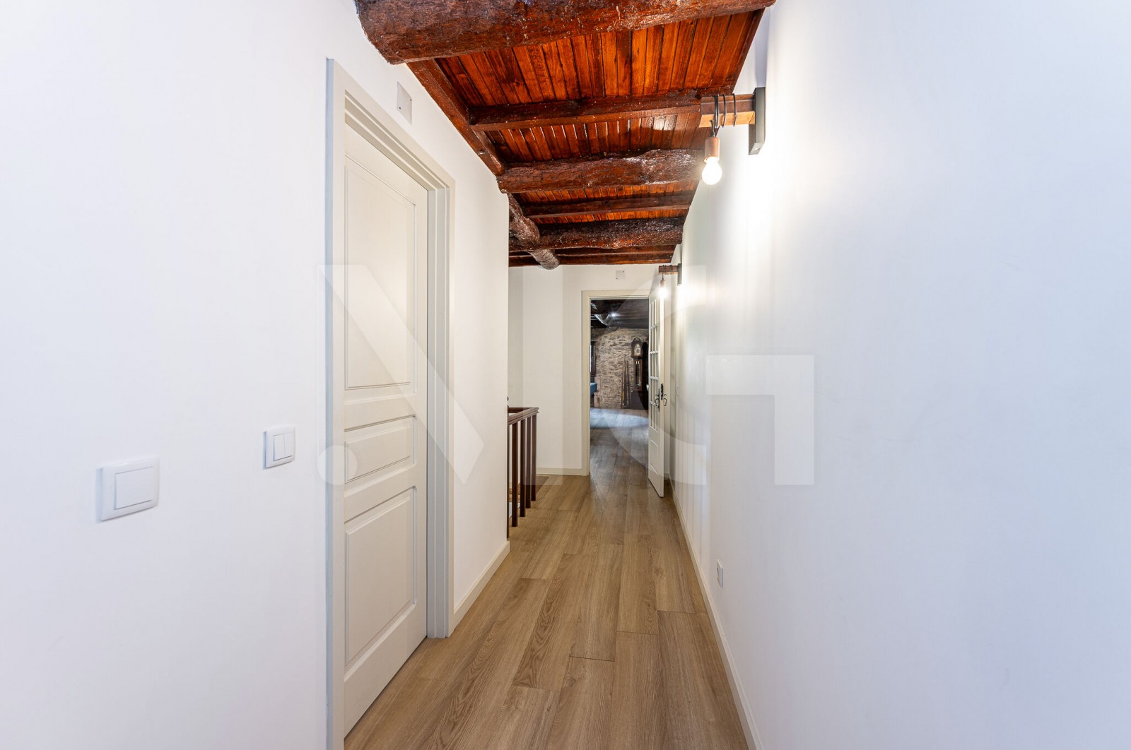 Moradia T4 para Venda em Gondar e Orbacém, Caminha, Viana do Castelo - Corredor (Imagem 8)