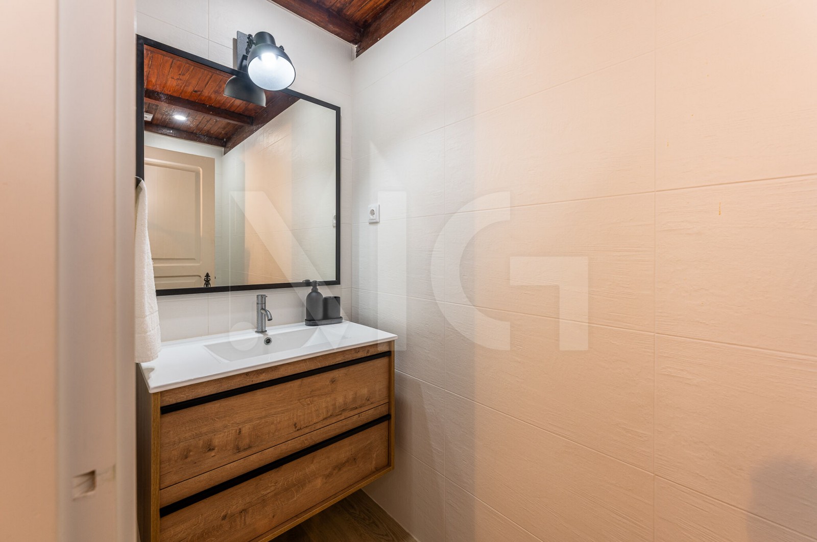 Moradia T4 para Venda em Gondar e Orbacém, Caminha, Viana do Castelo - Casa de banho (Imagem 7)