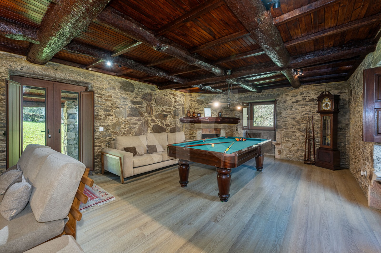 Moradia T4 para Venda em Gondar e Orbacém, Caminha, Viana do Castelo - Sala (Imagem 4)