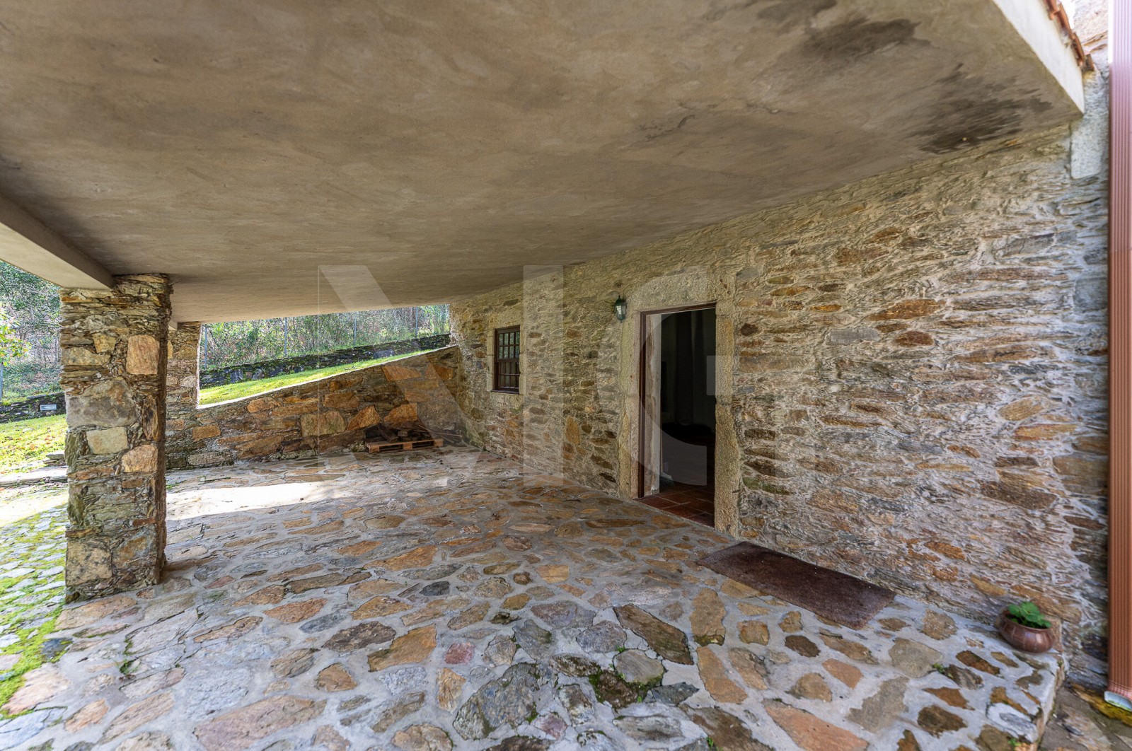 Moradia T4 para Venda em Gondar e Orbacém, Caminha, Viana do Castelo - Terraço (Imagem 1)