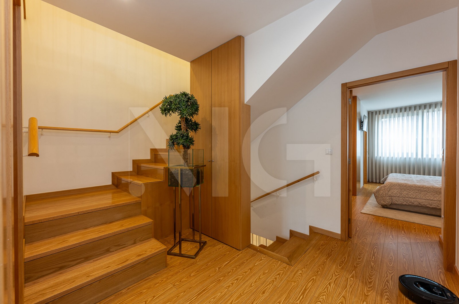 House T3 for For sale in Paranhos, Porto, Porto - Corredor (Imagem 3)