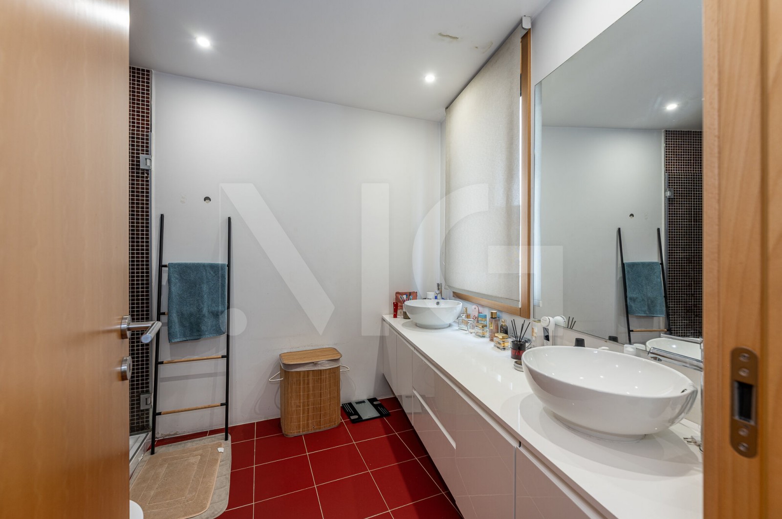 House T3 for For sale in Paranhos, Porto, Porto - Casa de banho (Imagem 2)