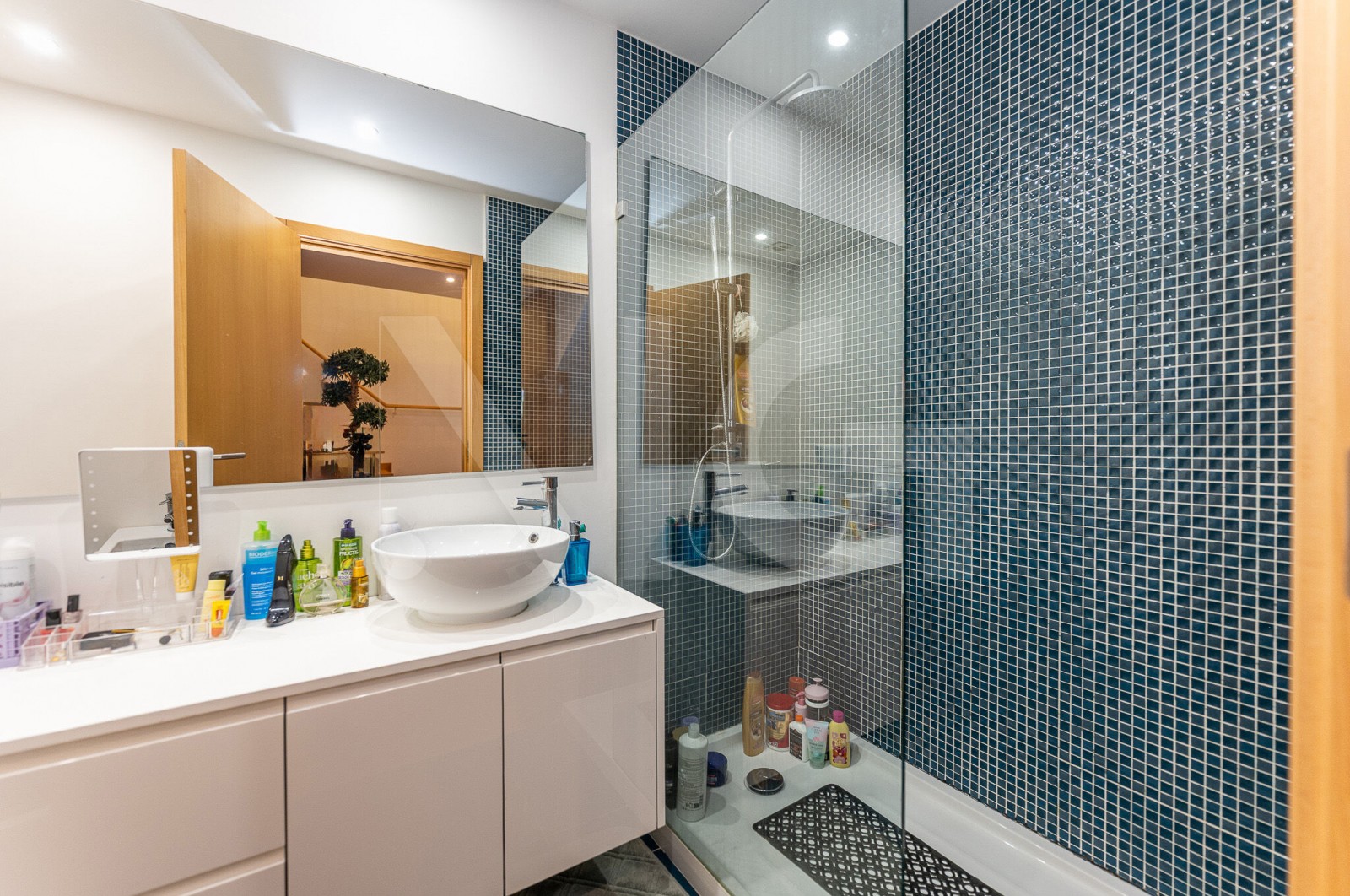 House T3 for For sale in Paranhos, Porto, Porto - Casa de banho (Imagem 4)