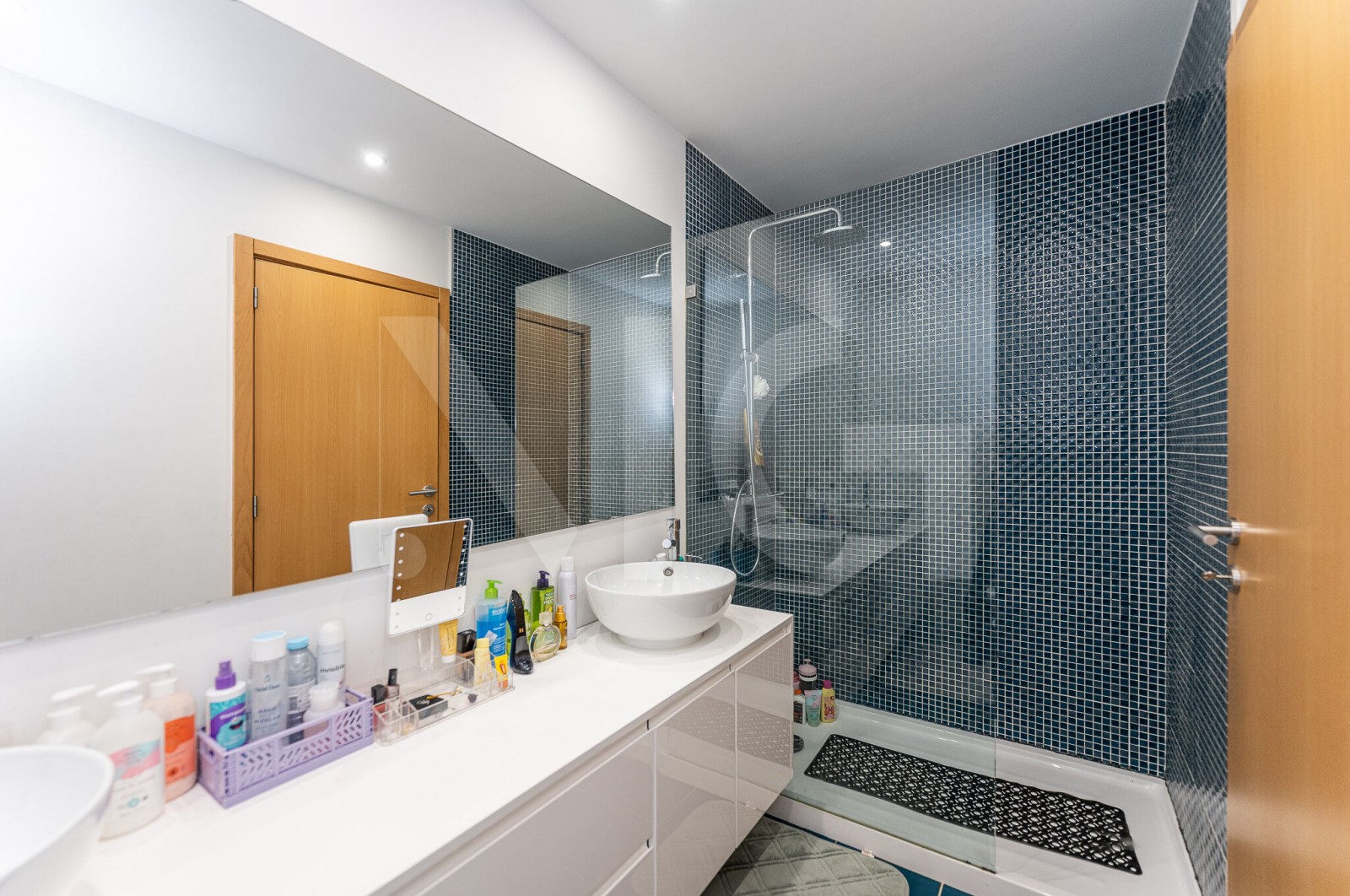 House T3 for For sale in Paranhos, Porto, Porto - Casa de banho (Imagem 6)