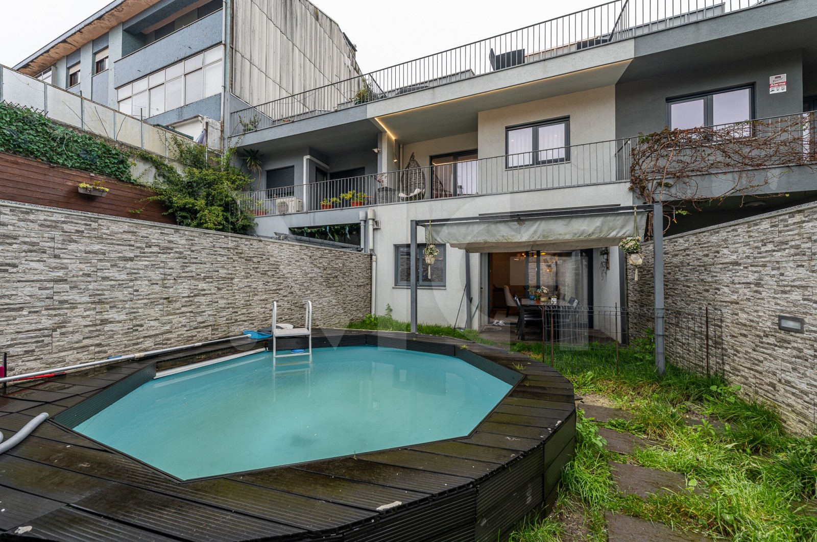 House T3 for For sale in Paranhos, Porto, Porto - Piscina (Imagem 1)