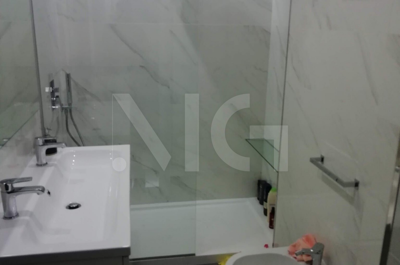 Apartamento T2 para Venda em Custóias, Leça do Balio e Guifões, Matosinhos, Porto - Casa de banho (Imagem 5)