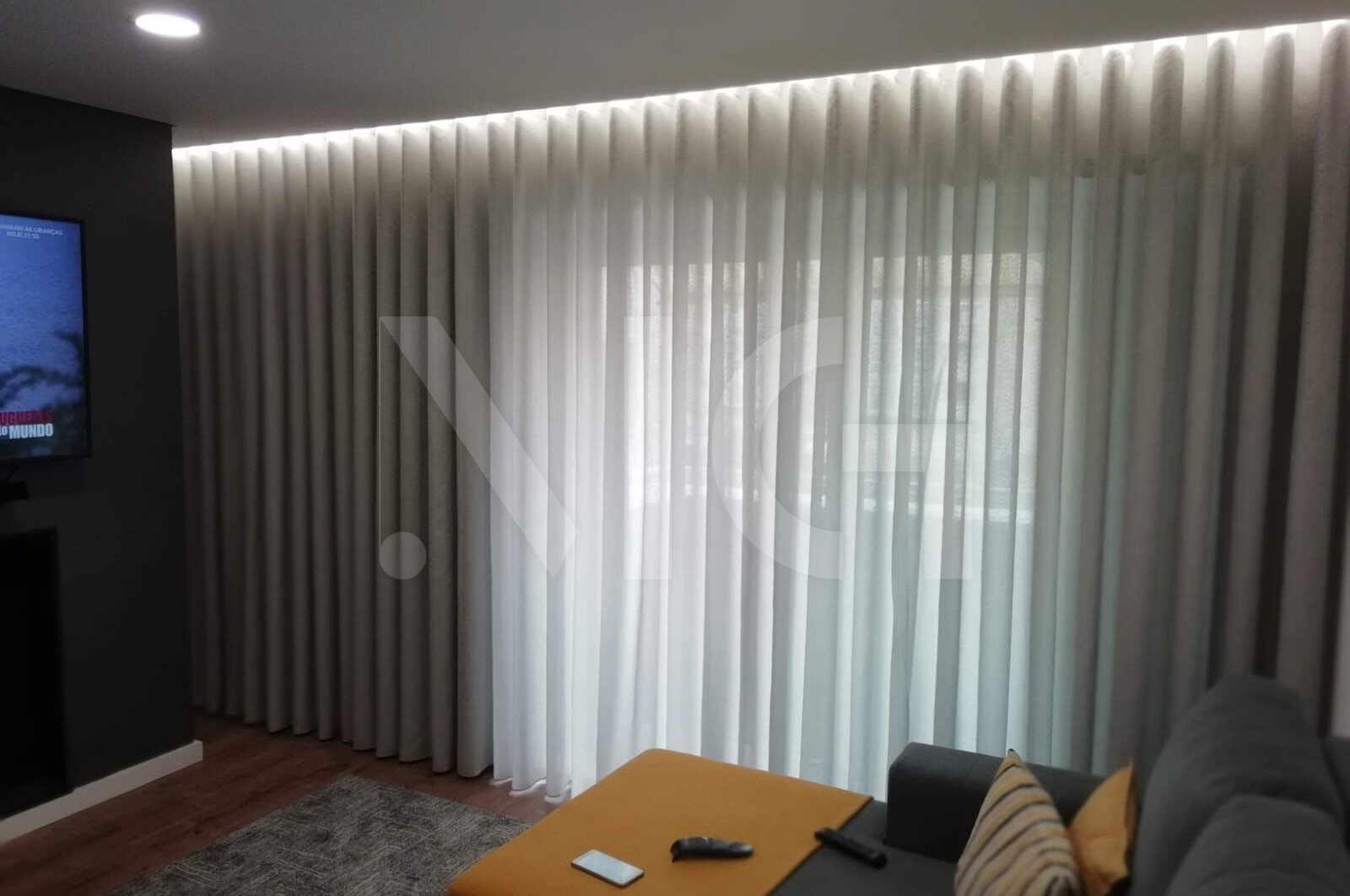 Apartamento T2 para Venda em Custóias, Leça do Balio e Guifões, Matosinhos, Porto - Sala (Imagem 5)