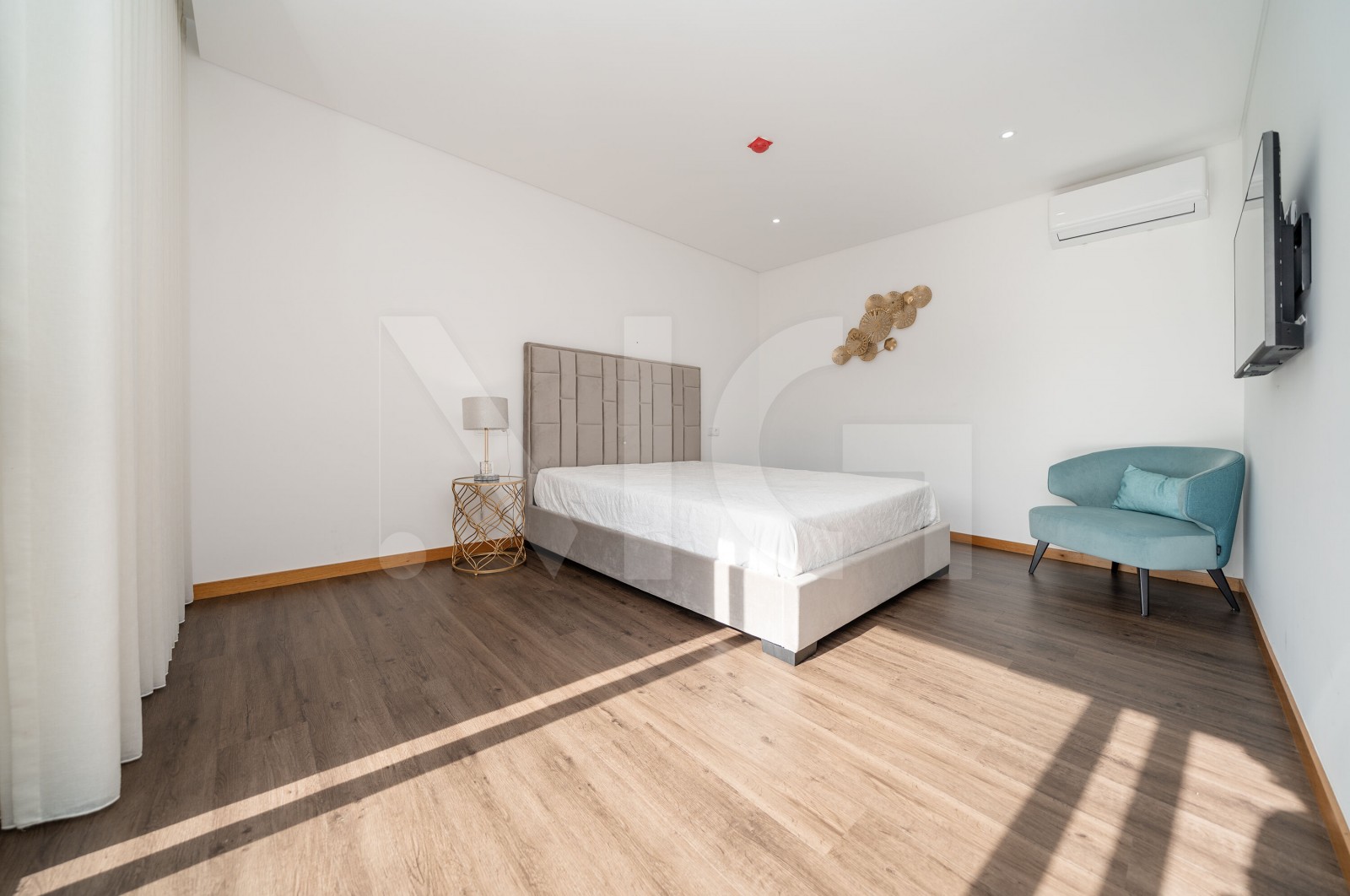Moradia T4 para Venda em Geraz do Minho, Póvoa de Lanhoso, Braga - Suite (Imagem 1)