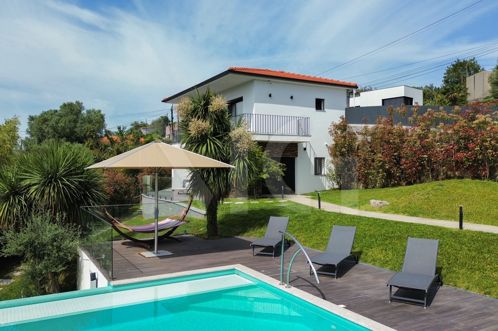 Moradia T4 para Venda em Geraz do Minho, Póvoa de Lanhoso, Braga - Fachada (Imagem 2)