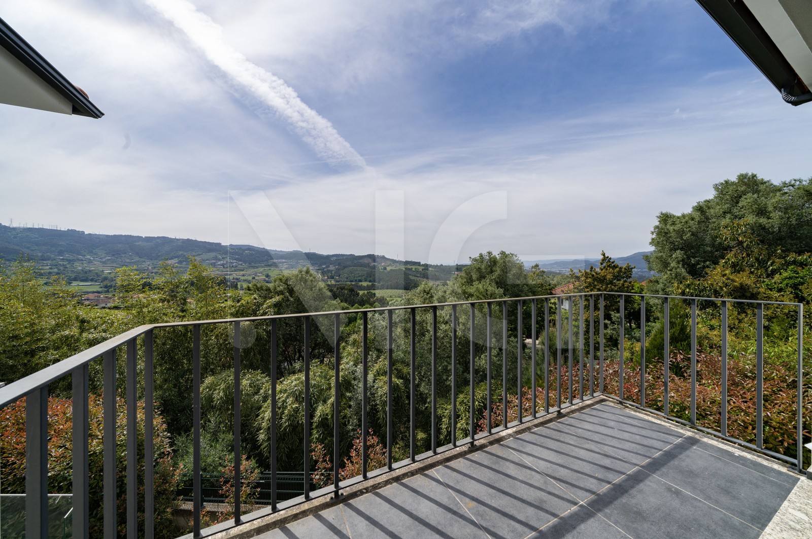 Moradia T4 para Venda em Geraz do Minho, Póvoa de Lanhoso, Braga - Vistas (Imagem 1)