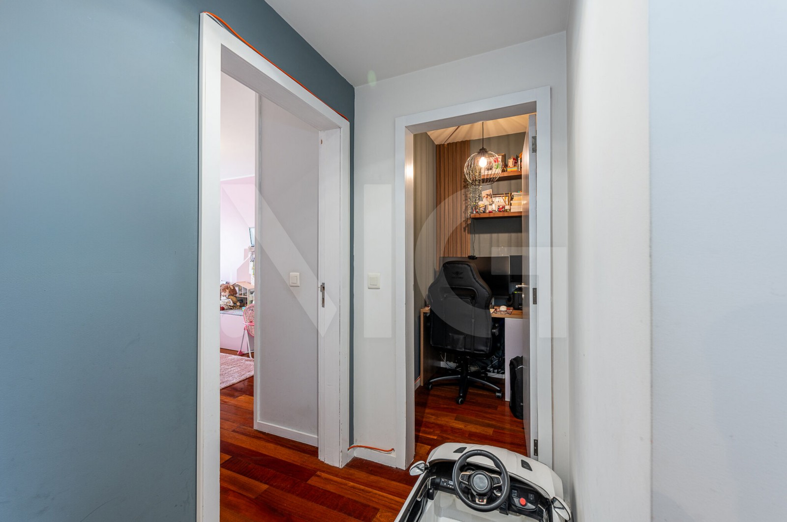 Apartamento T2 para Venda em Rio Tinto, Gondomar, Porto - Corredor (Imagem 4)