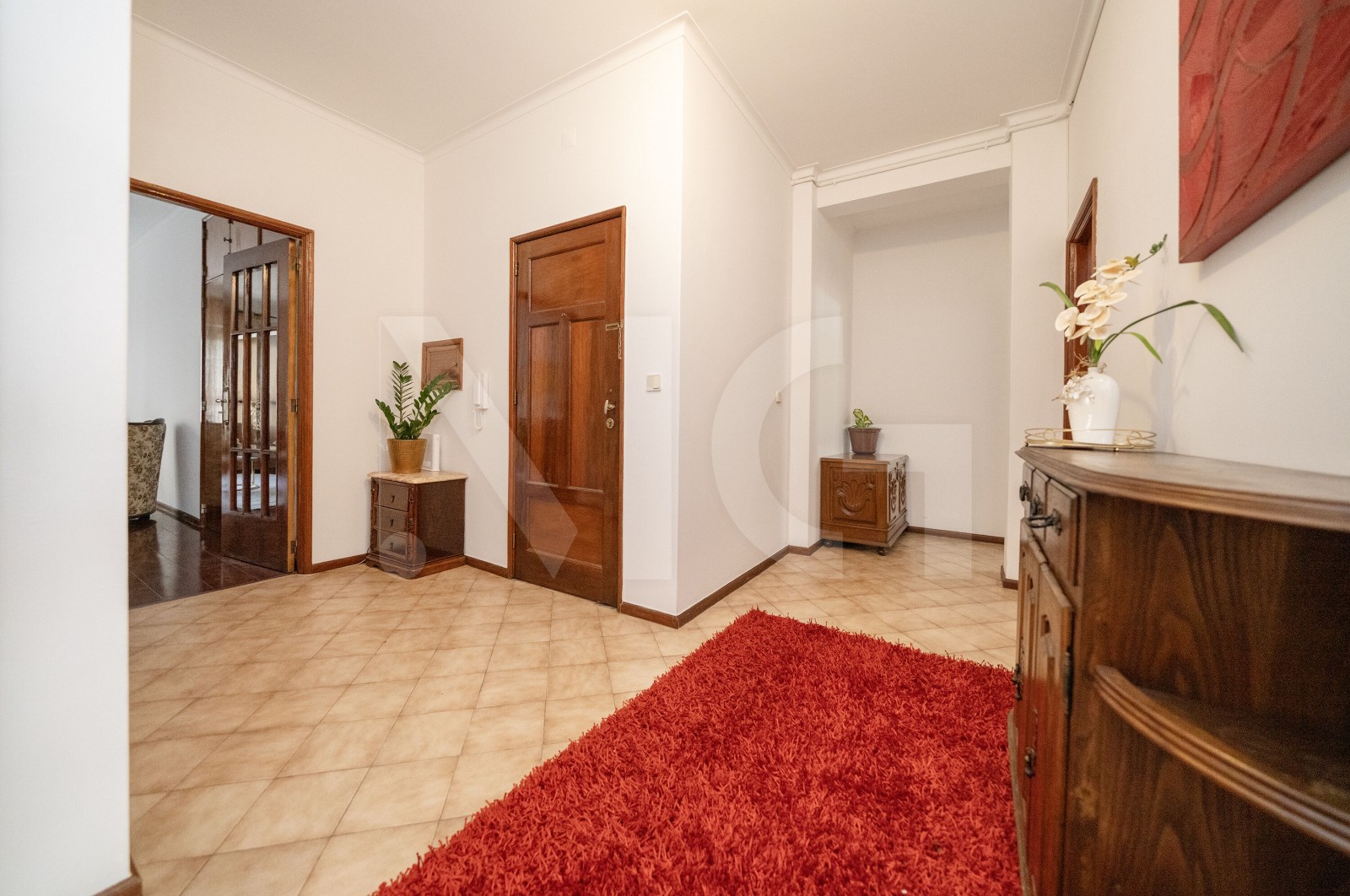 Apartment T2 for For sale in Ferreiros e Gondizalves, Braga, Braga - Corredor (Imagem 2)