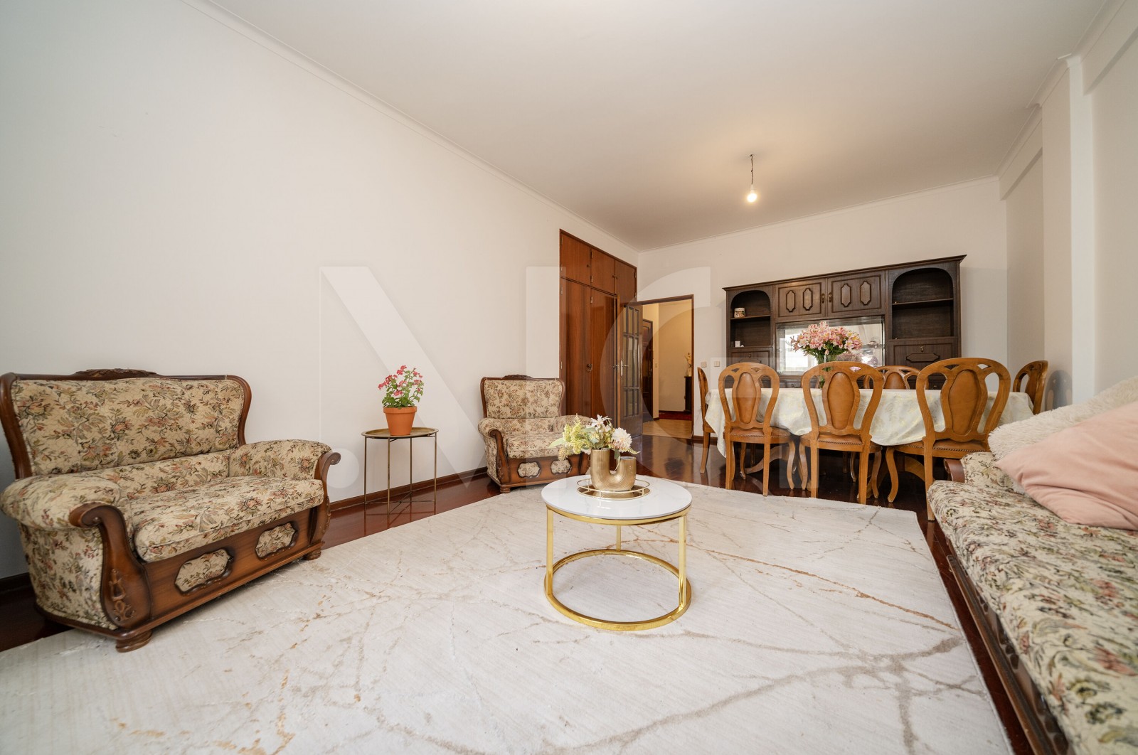 Apartment T2 for For sale in Ferreiros e Gondizalves, Braga, Braga - Sala (Imagem 4)