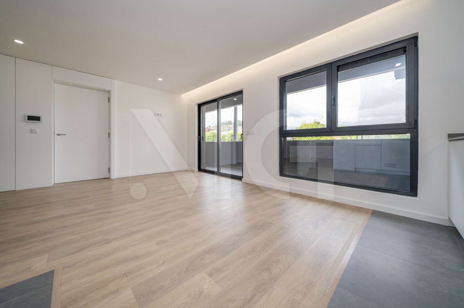 Apartamento T3 para Venda em Póvoa de Lanhoso (Nossa Senhora do Amparo), Póvoa de Lanhoso, Braga - Cozinha (Imagem 3)