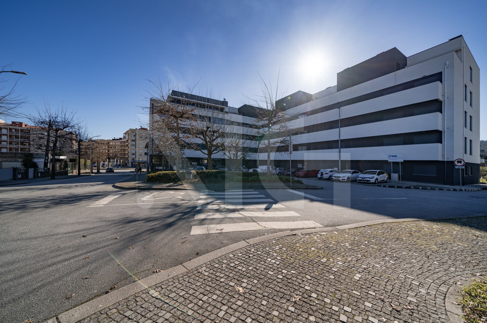 Apartamento T3 para Venda em Póvoa de Lanhoso (Nossa Senhora do Amparo), Póvoa de Lanhoso, Braga - Fachada (Imagem 6)